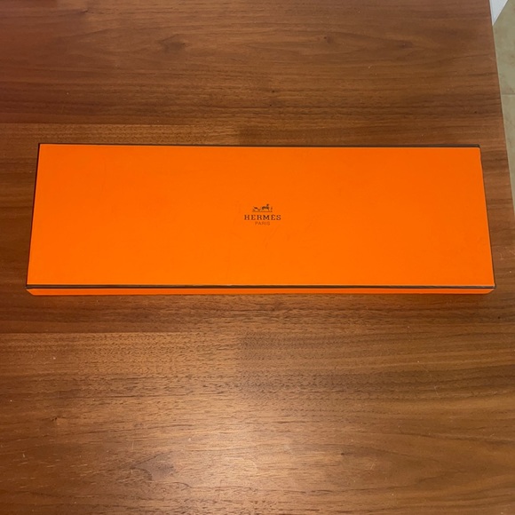Hermes box - Picture 1 of 1